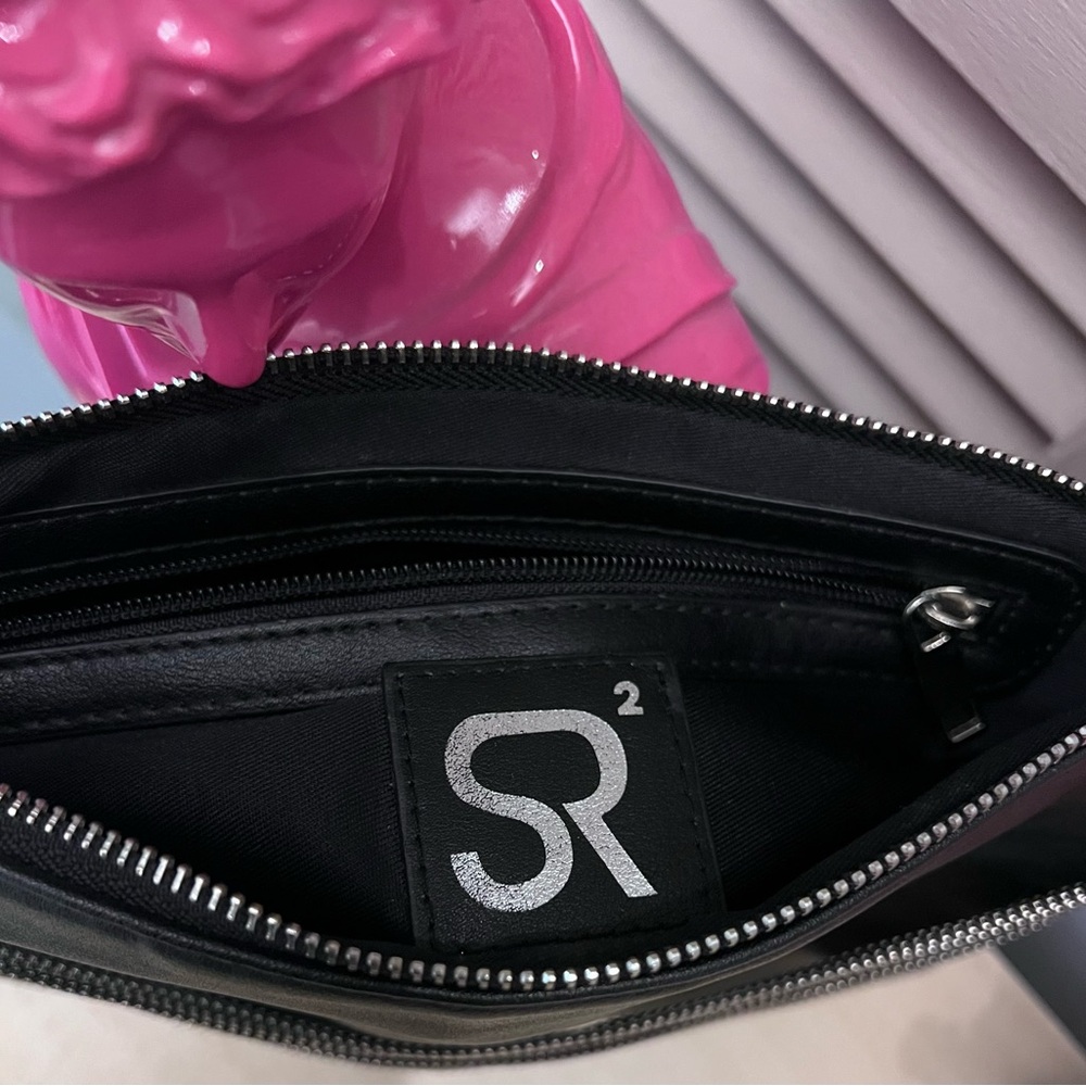 ❤️SONDRA ROBERTS CLUTCH❤️ - Picture 5 of 6